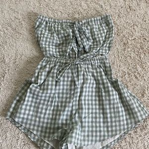Two-piece gingham set